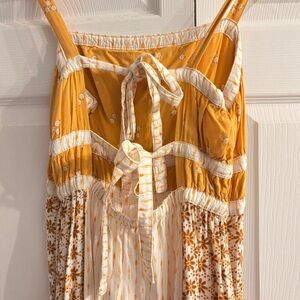 Aeropostale || Gold Yellow Floral Boho Tie Back Dress